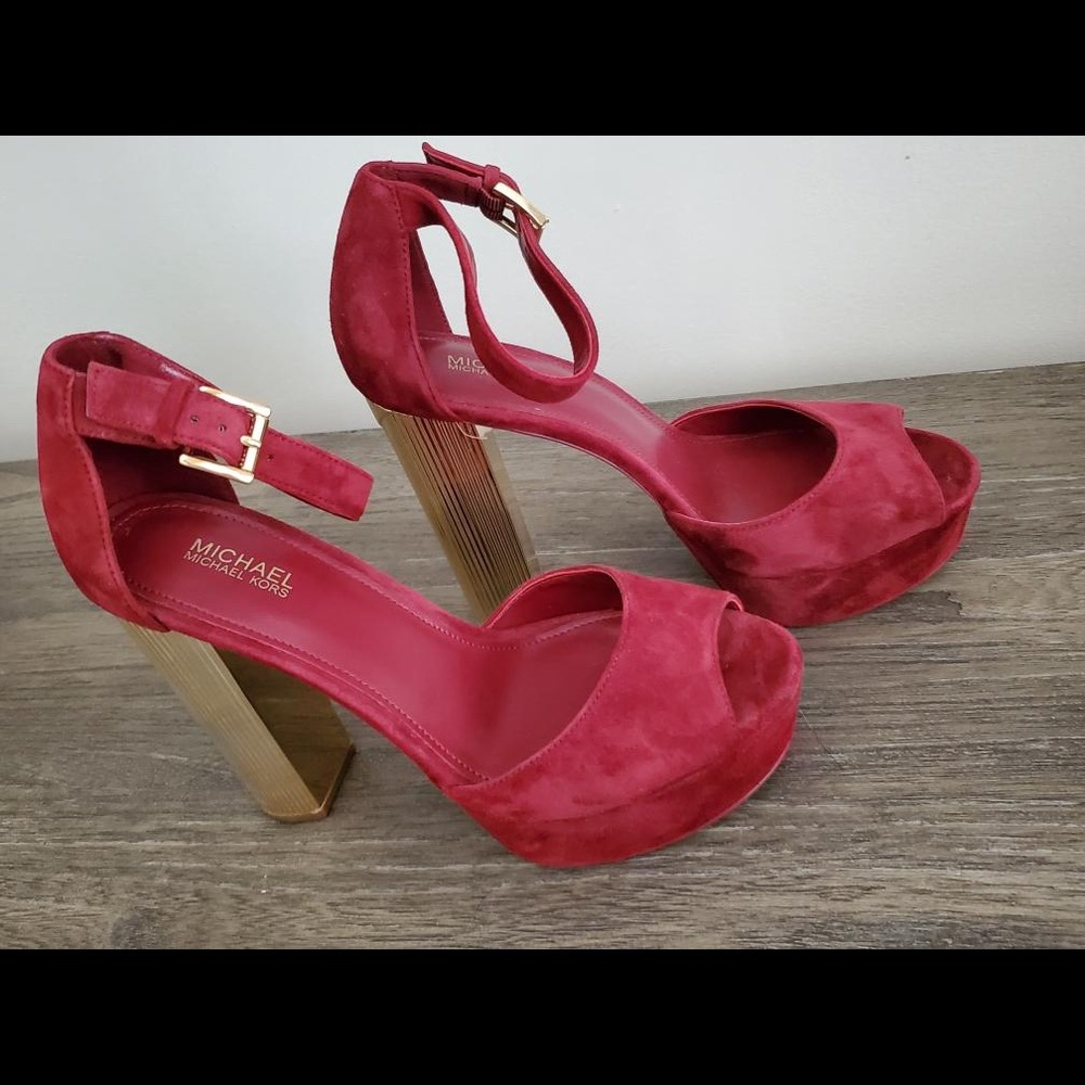 Michael Kors Brand new never worn